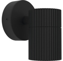 Svart vägglampa med ribbad lampskärm