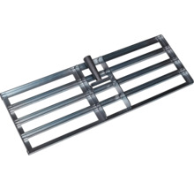 Betonglättare av metall med handtag