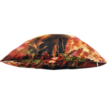 Dekorativ kudde med höstlövsmotiv