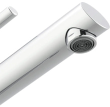 Närbild av en blank armatur