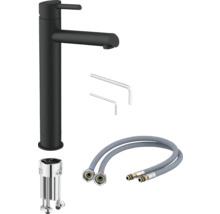 Tvättställsblandare i svart med installationsmaterial