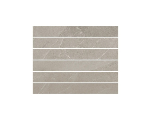 Flera golvplattor i avlång form med marmorlook