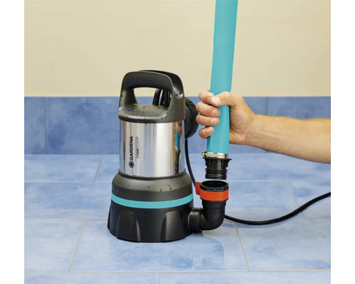 Gardena dränkbar pump för rent vatten med slanganslutning