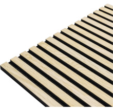 Akustikpanel med träribbor på svart filt