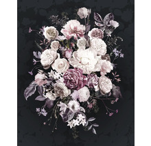 Blomsterarrangemang med rosor och pioner
