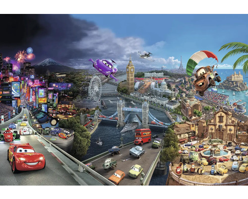 Motiv med Cars-figurer framför olika städer i världen