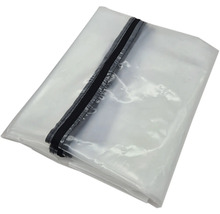 Transparent skyddshölje med dragkedja