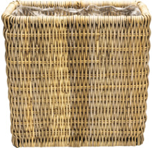 Flätad blomkorg med plastinsats