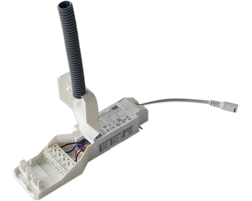 Elektroniskt förkopplingsdon med kopplingsdosa och flexibelt skyddsrör