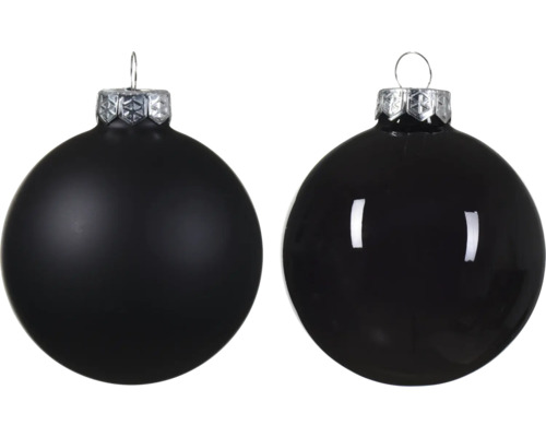 Två svarta julgranskulor med matt och blank yta