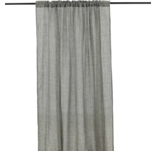 Gardin med rynkbandsupphängning på gardinstång