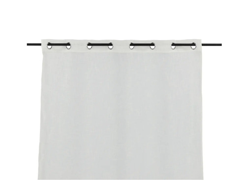 Gardin med öljetter på gardinstång