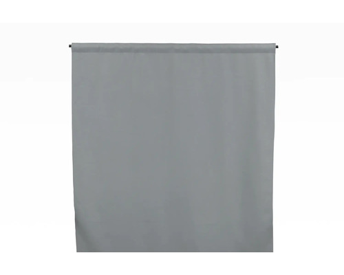 Grå gardin på gardinstång