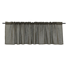 Gardinkappa med dragsko på en gardinstång