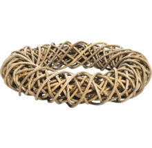 Dekorativ krans av rotting