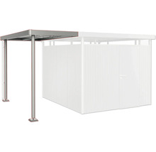 Carport med redskapsbod i trädgården