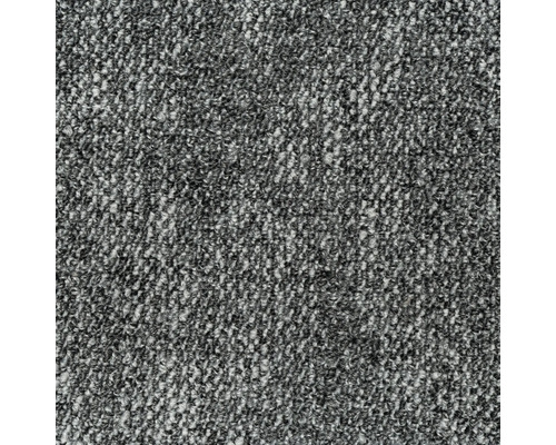 Närbild av en grå heltäckningsmatta.