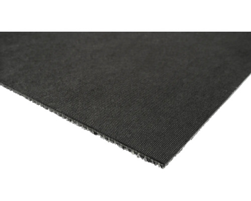 Svart heltäckningsmatta