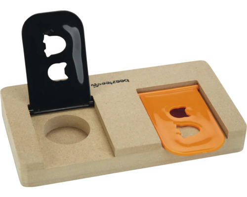 Kattleksak av trä med två reglage