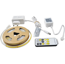 LED-remsa på rulle med nätadapter, styrenhet och fjärrkontroll