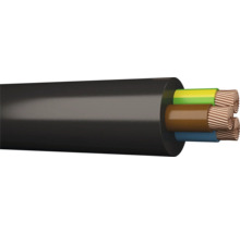 Närbild av en elektrisk kabel med flera ledare och ett hölje