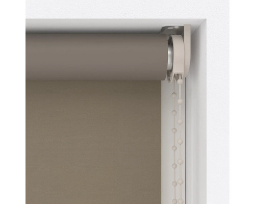 Detaljvy av en rullgardin med kedjedrift