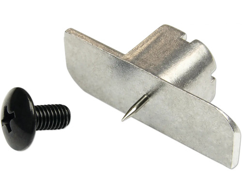 Metallfäste med svart skruv