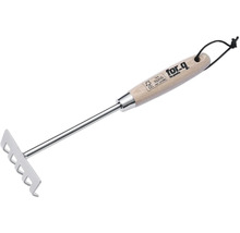 Trädgårdsräfsa med trähandtag och hängögla