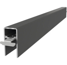 Metallprofil med fästklämma