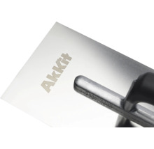 AKKit Logo på en putslev