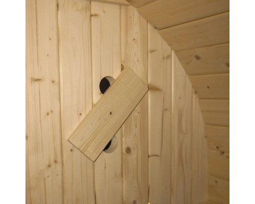 Bastu i trä med ventilation