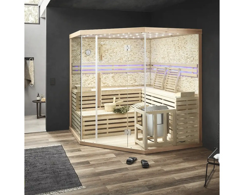 Modern bastu med glasfront, träbänkar och bastuugn i ett interiör