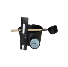 Bastuuppsättning med hink, skopa, termometer och hygrometer