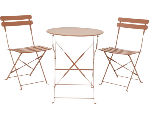 Uteplats med två fällbara stolar och ett runt bord för trädgården.