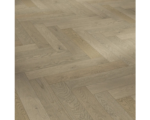 Läggning av träparkett i fiskbensmönster