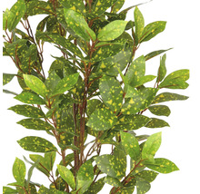 Konstgjord buske med löv