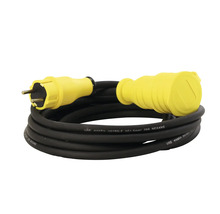 Förlängningskabel med kontakt och uttag