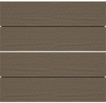 Stapel med trallbrädor i träplastkomposit