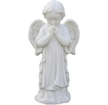 Ängelstaty med bedjande händer