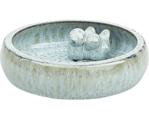 Keramisk fågelbad med fågeldekoration