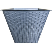 Blomkruka i rottinglook