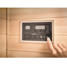 Kontrollpanel för en Home Deluxe bastu med digital display och olika kontrollelement