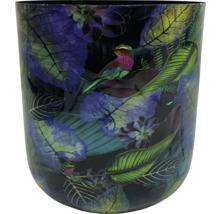 Blomkruka med fågel- och växtmönster