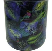 Blomkruka med fågel- och växtmönster