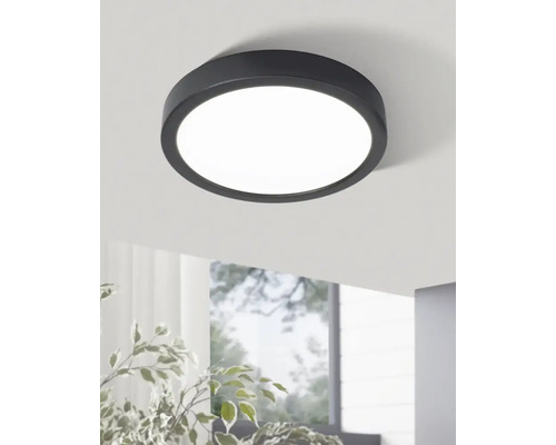 Rund taklampa inomhus