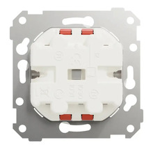 Baksida av en strömbrytare