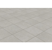 Kakelgolv med kvadratiska plattor och fogar