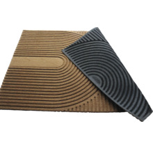 Dörrmatta med randigt mönster och halkfri baksida