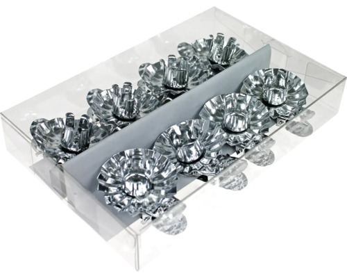 Ljusstakar av metall i transparent behållare, 8 stycken