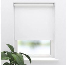 Vit rullgardin på fönster med sidokedjedrag